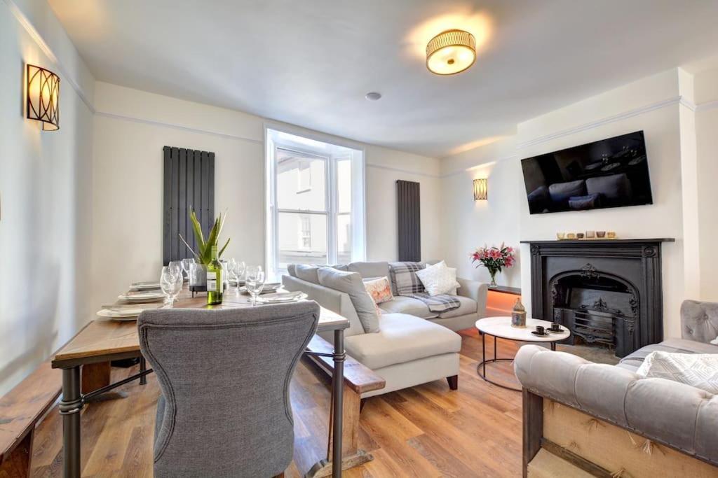 Modern 4 Bedroom Townhouse Perfect Location. Brighton Exterior photo