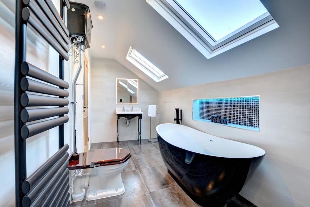 Modern 4 Bedroom Townhouse Perfect Location. Brighton Exterior photo